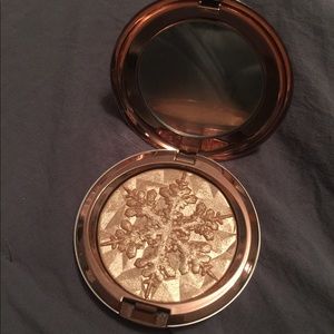 MAC Highlighter